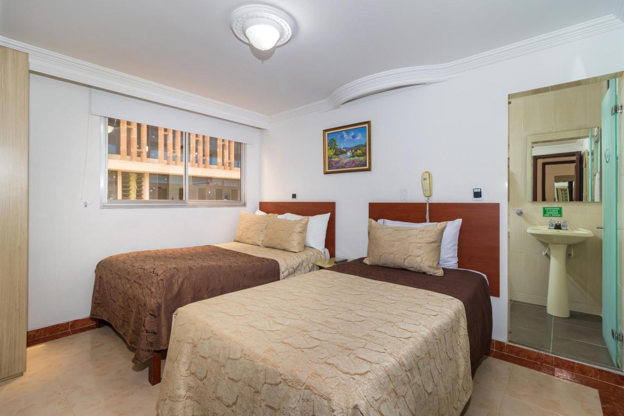 Hotel Zulita โบโกตา ภายนอก รูปภาพ