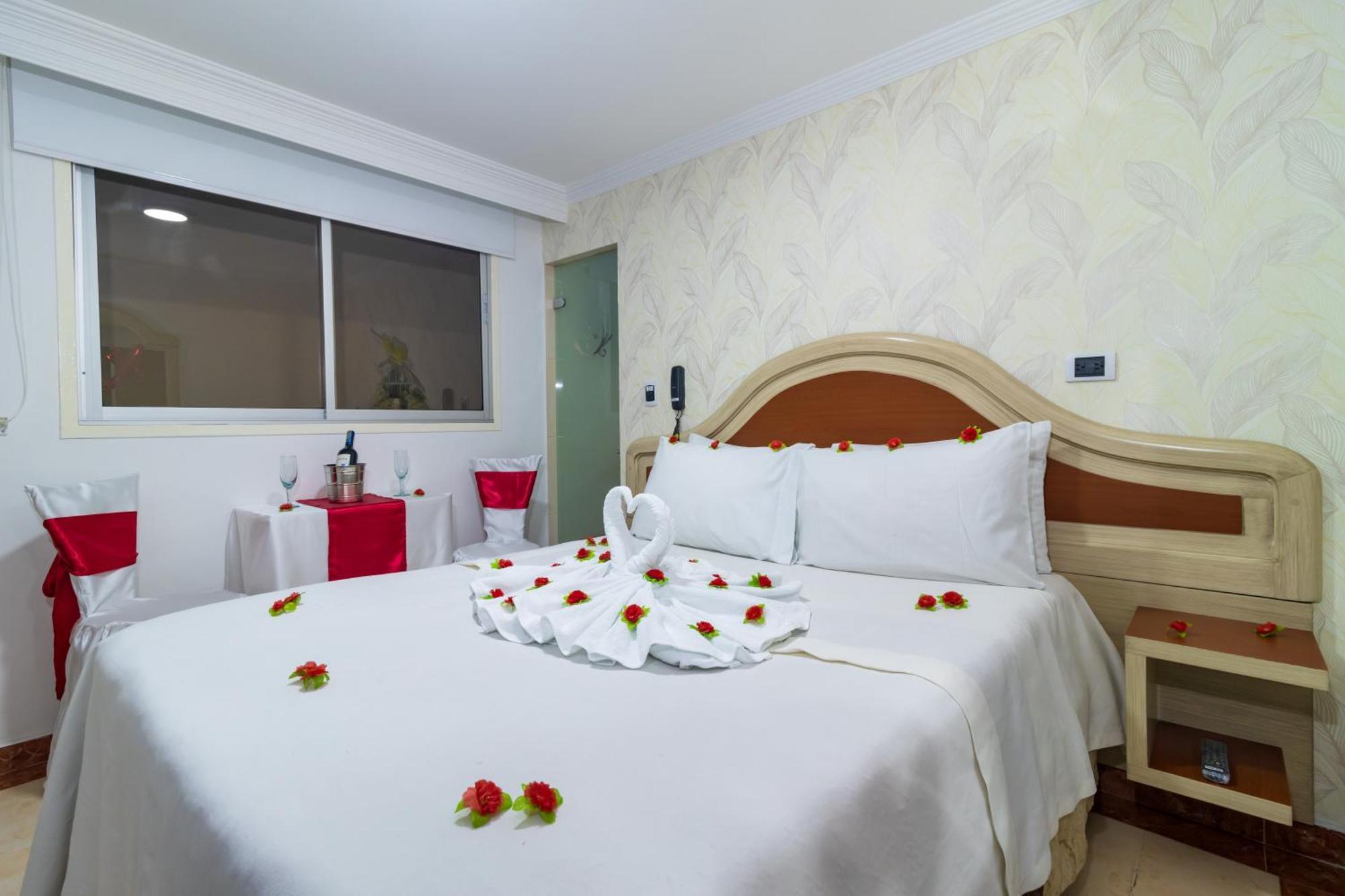 Hotel Zulita โบโกตา ภายนอก รูปภาพ